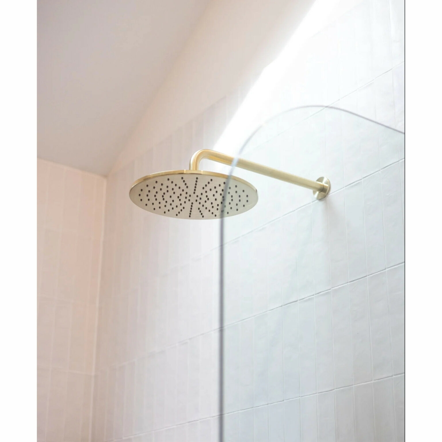 Round Wall Shower Curved Arm 400mm Elegant Shower Extension